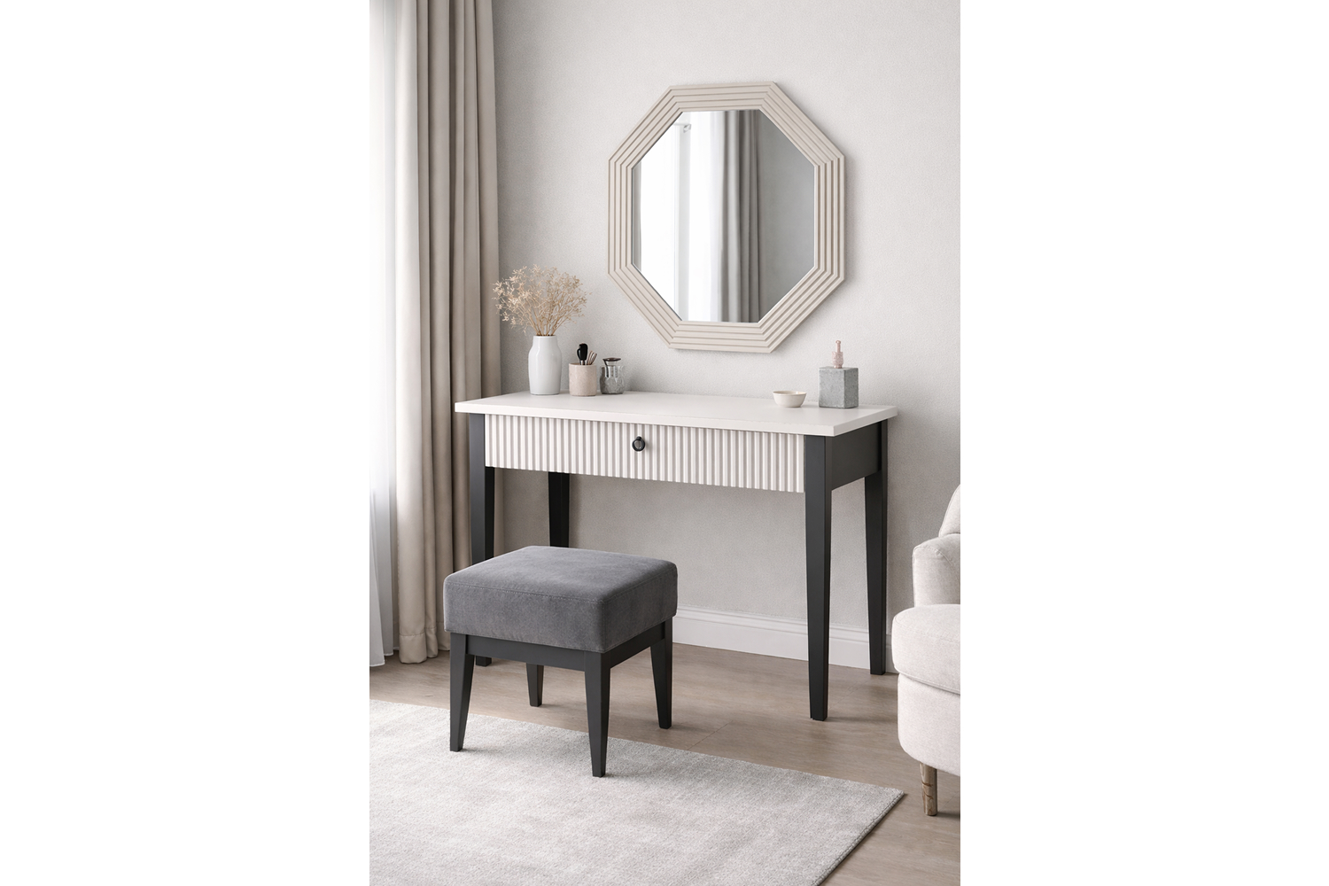 Зеркала - изображение №4 "Зеркало Хилтон"  на www.Angstrem-mebel.ru